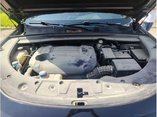 Car image 32