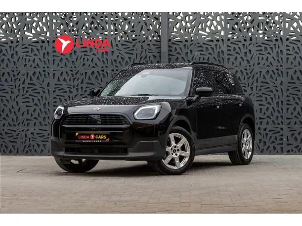 2024 ميني كونتريمان في دبي