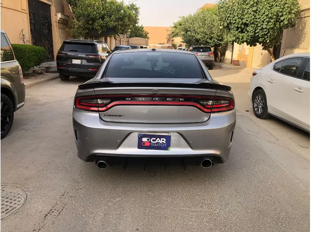 Car image 6