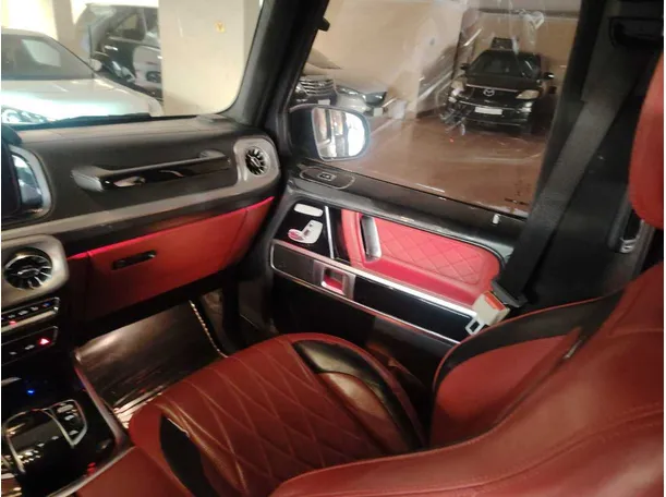 Car image 37