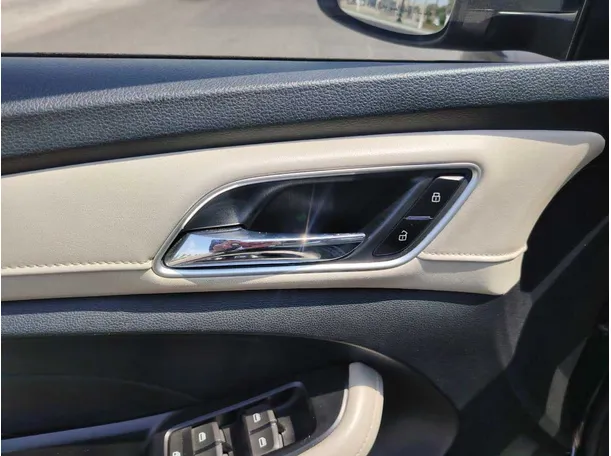 Car image 41