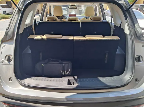 Car image 21