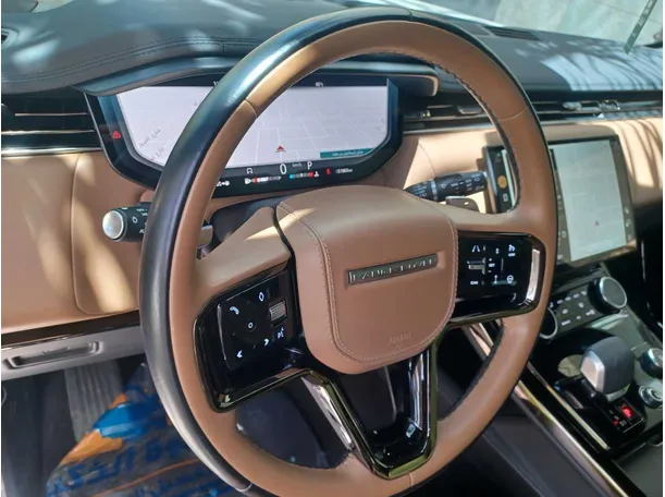 Car image 20