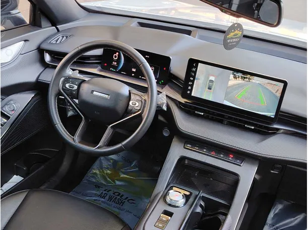 Car image 22