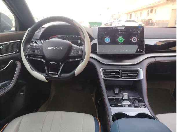 Car image 22
