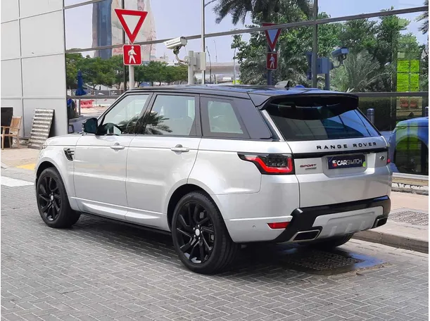 Car image 7