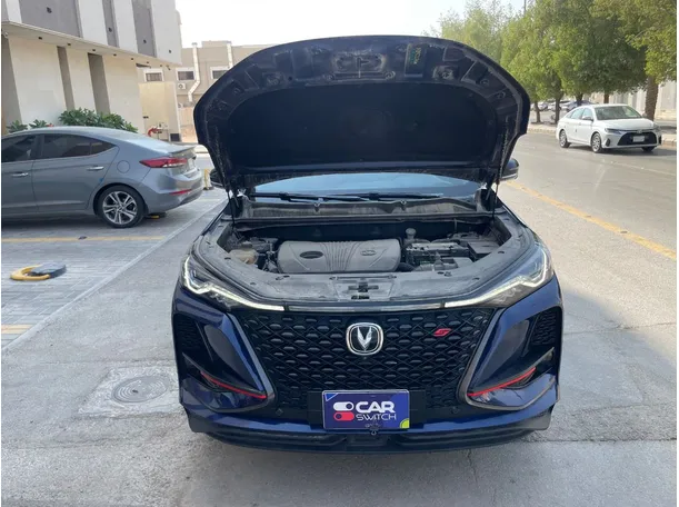 Car image 26