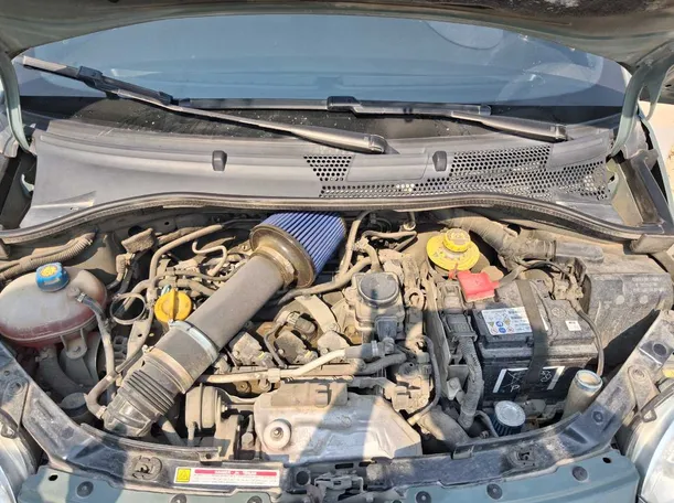Car image 21