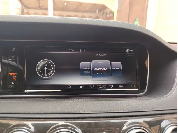 Car image 21