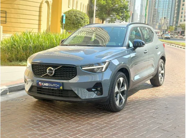 2023 فولفو XC40 في دبي