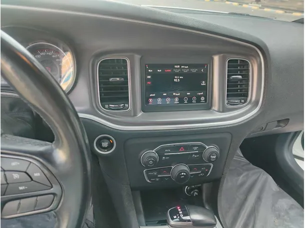 Car image 22