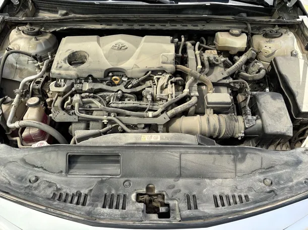 Car image 26