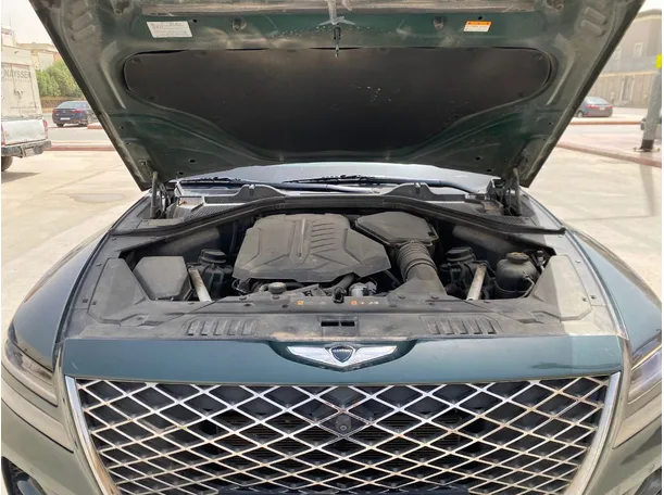 Car image 32