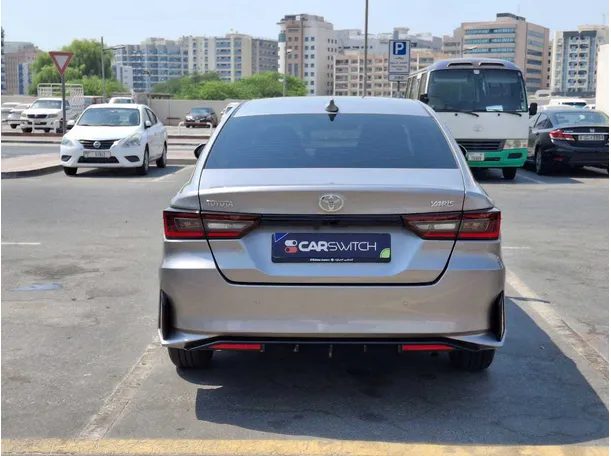 Car image 6
