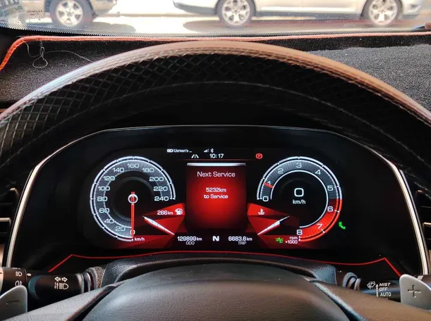 Car image 28
