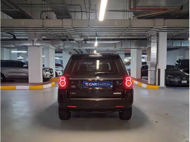 Car image 6