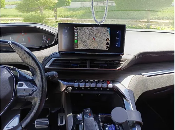 Car image 17