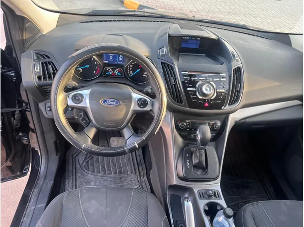 Car image 16