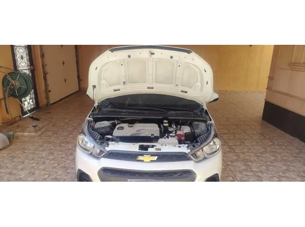 Car image 29