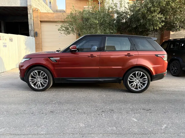 Car image 8