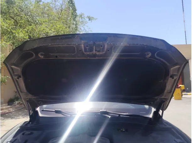 Car image 37