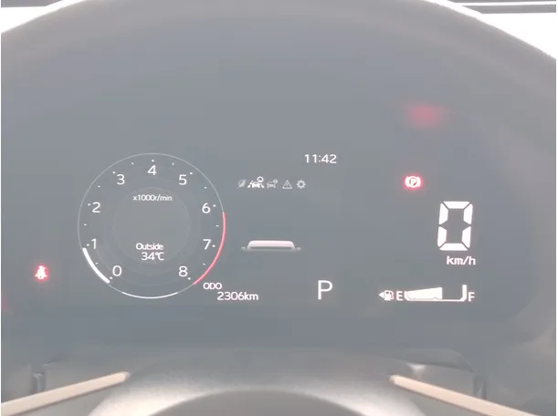Car image 24