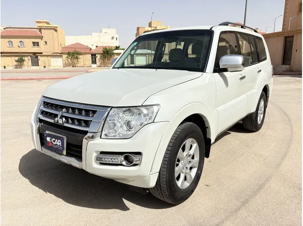 2017 Mitsubishi Pajero in Riyadh