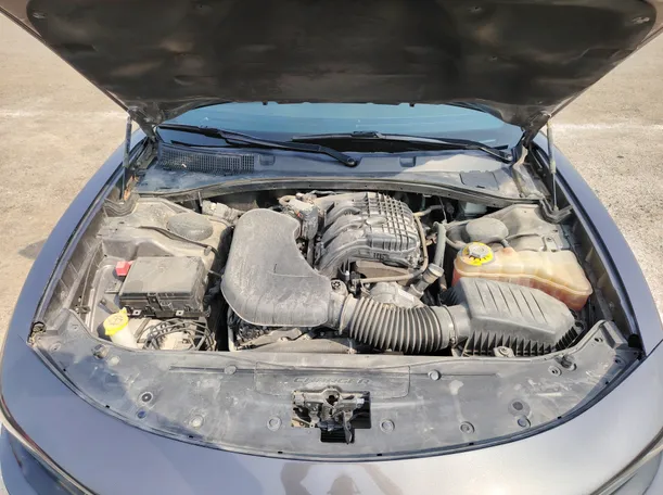 Car image 36