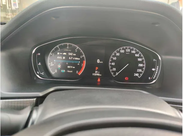 Car image 21