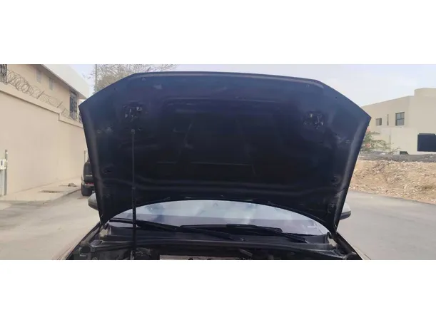Car image 35