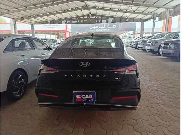Car image 6