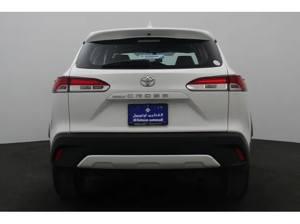 Car image 12