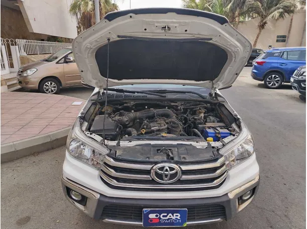 Car image 36