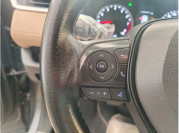 Car image 43