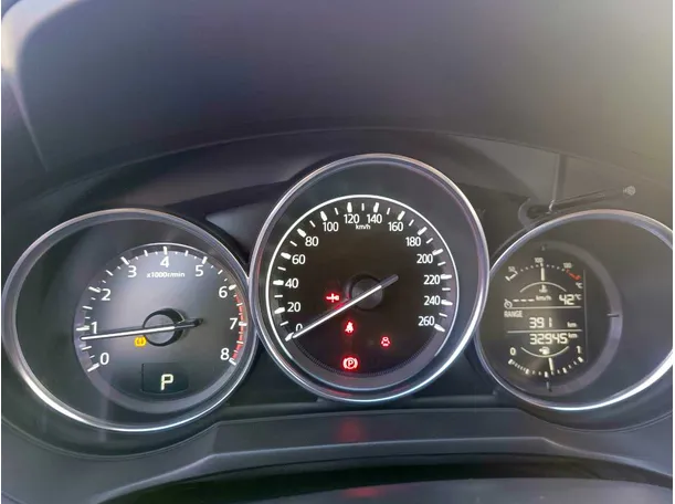 Car image 29