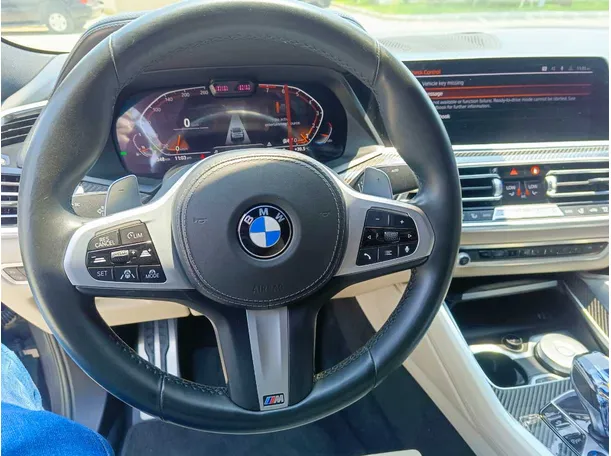 Car image 29
