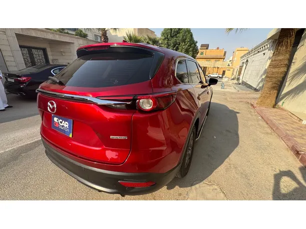 Car image 5