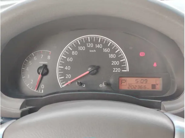 Car image 22