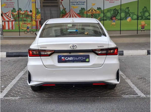 Car image 6