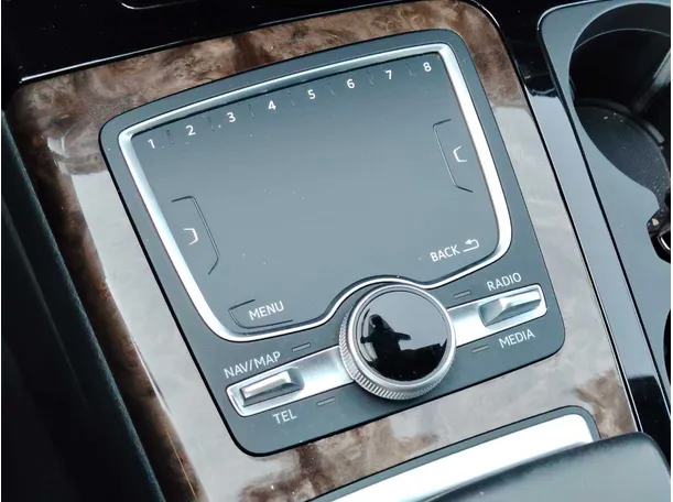 Car image 22