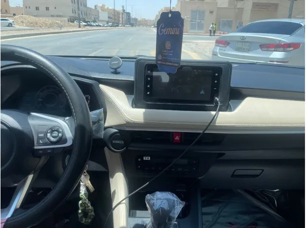Car image 20