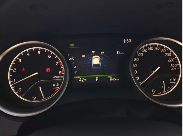 Car image 18