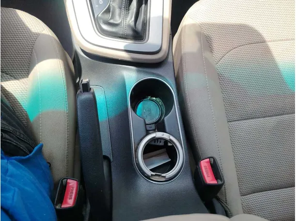 Car image 23