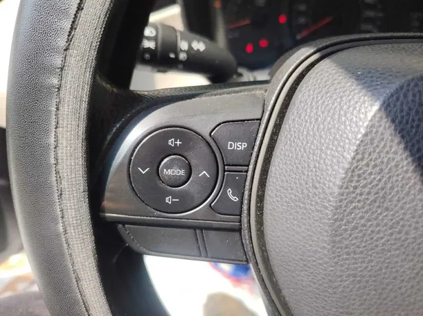 Car image 34
