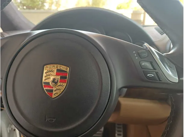 Car image 23