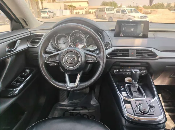 Car image 23