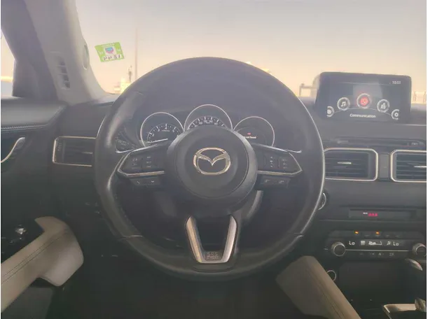 Car image 30