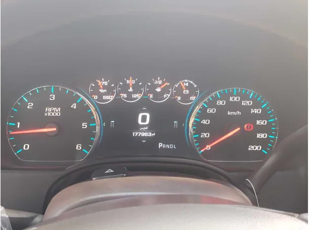 Car image 24