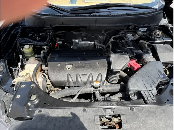 Car image 13
