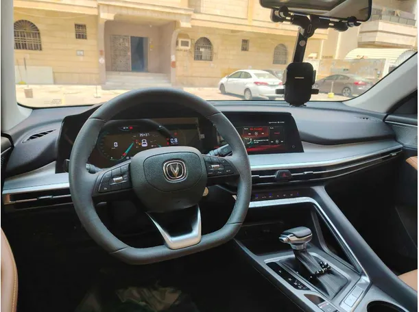 Car image 39